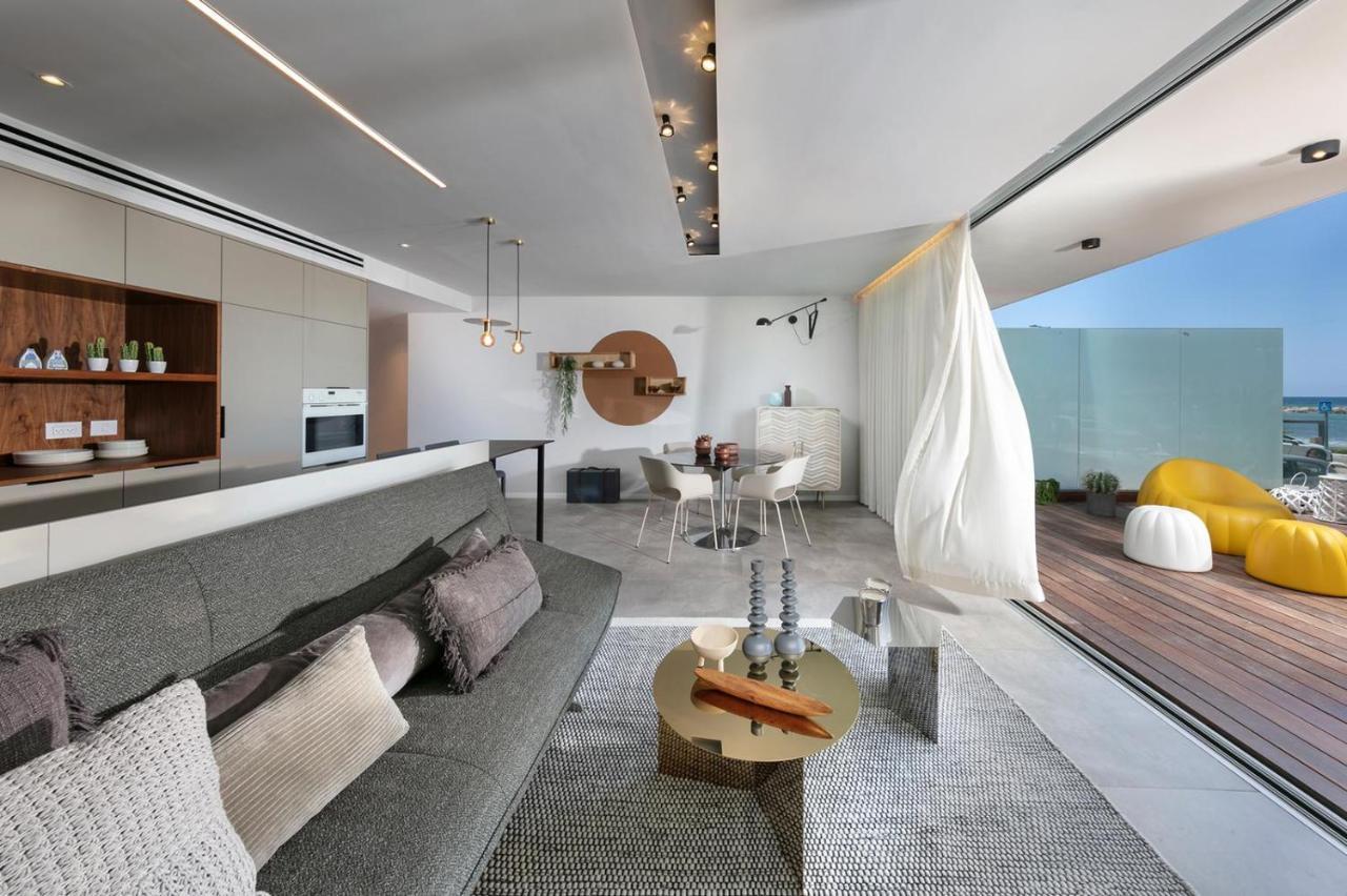 Beach Lux Apartment Haifa Bagian luar foto