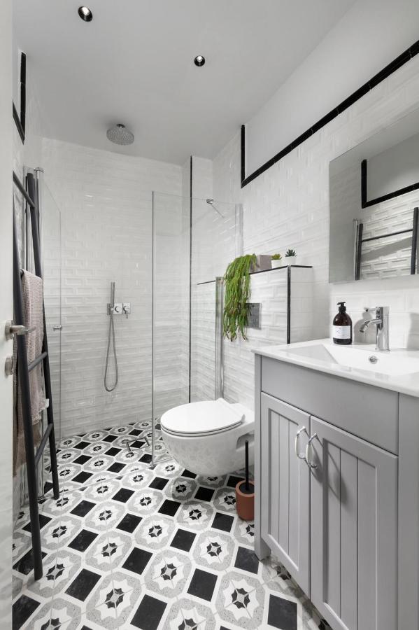 Beach Lux Apartment Haifa Bagian luar foto